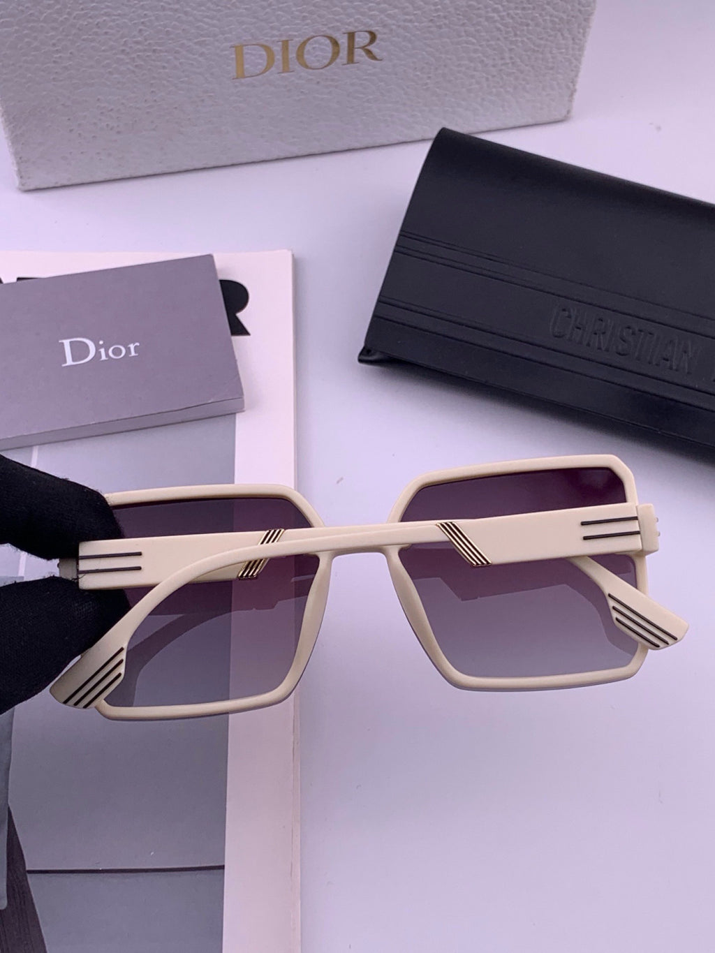 Dior CD8226 Polarized Square Red Lens Sunglasses for Women - 431707 - detail image 4