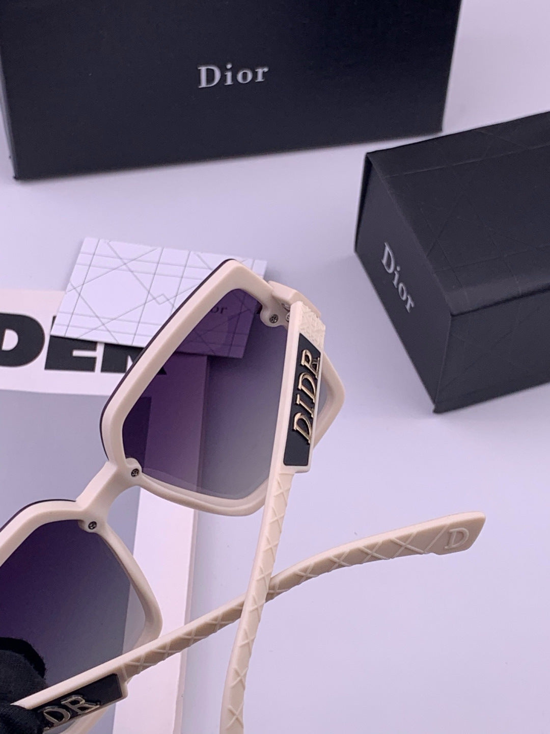 Dior CD2590 Polarized Square Black Lens Sunglasses for Women - 431711 - detail image 4