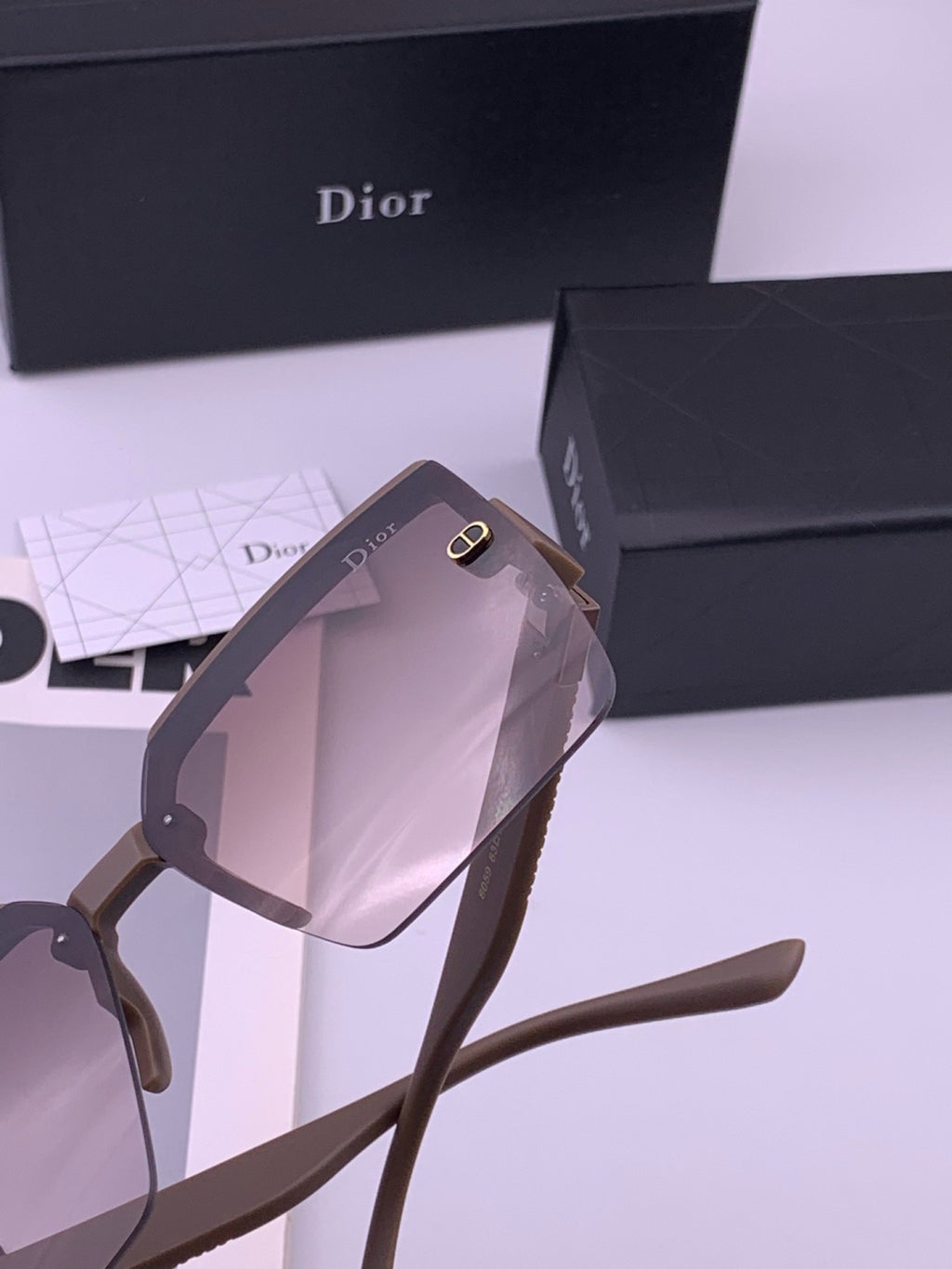 Dior D9805 Square Gold Lens Sunglasses for Men & Women - 431702 - detail image 3