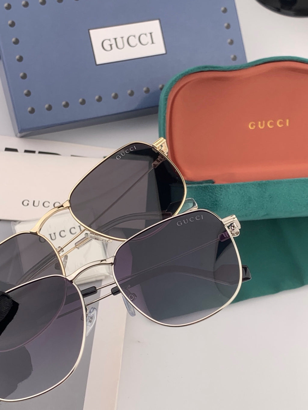 Gucci G6162 Polarized Oversized Black Lens Sunglasses for Men & Women - 431361 - detail image 5