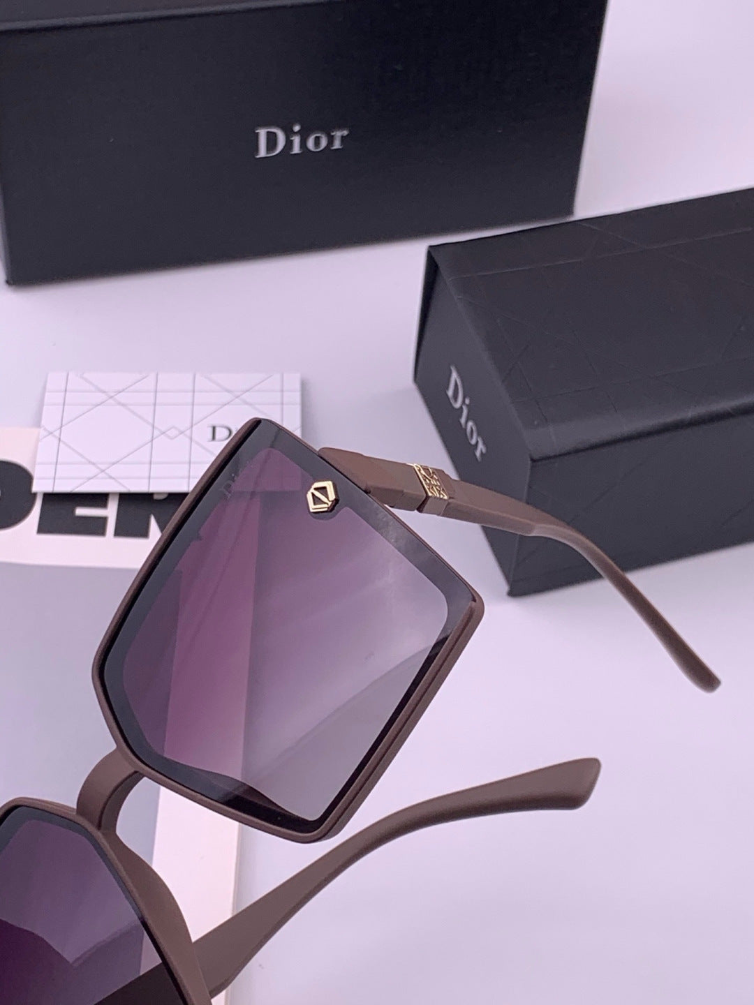 Dior CD9781 Polarized Square Black Lens Sunglasses for Women - detail image 3