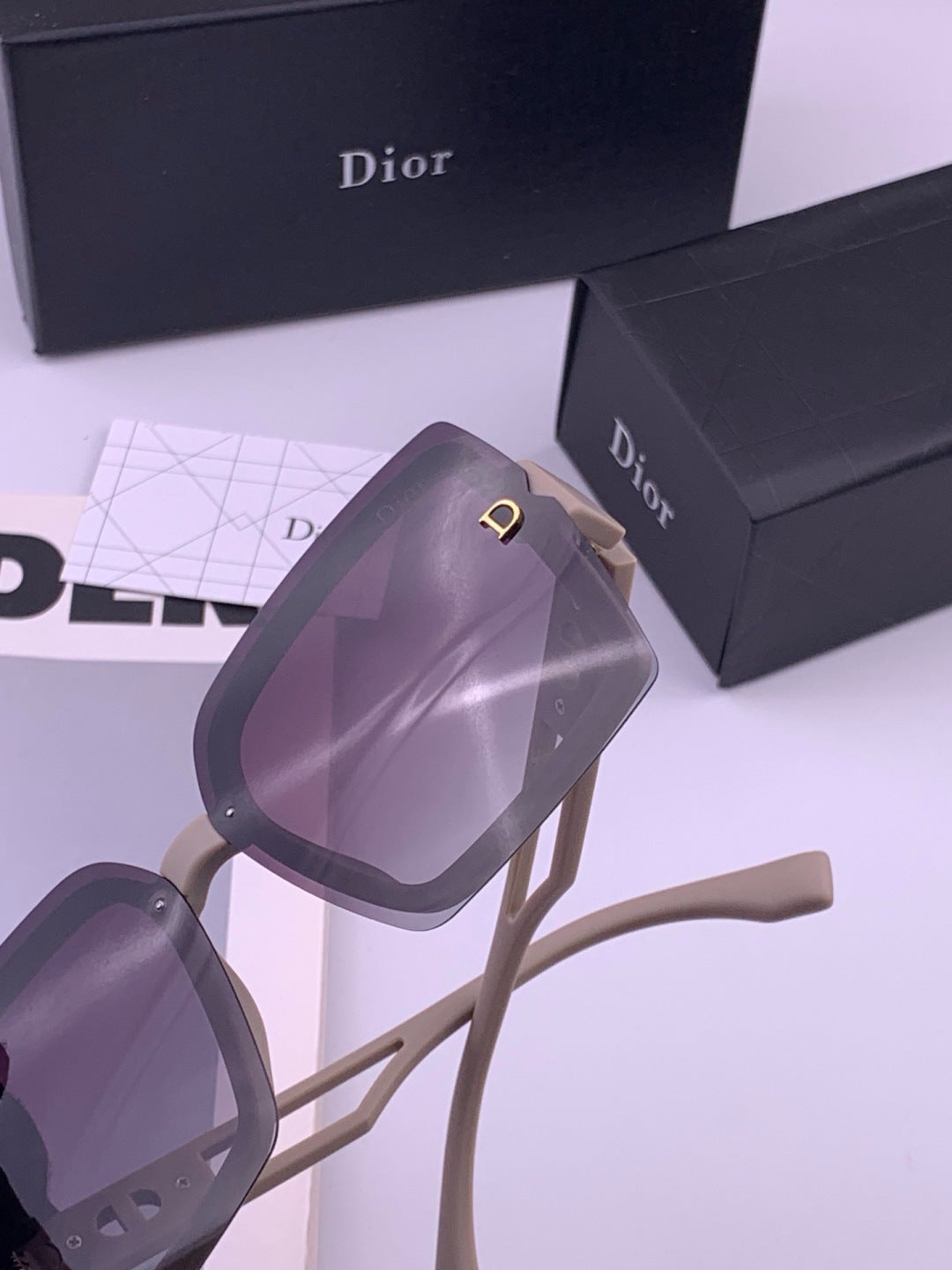 Dior D2292 Polarized Square Gold Lens Sunglasses for Men & Women - 449106 - detail image 4