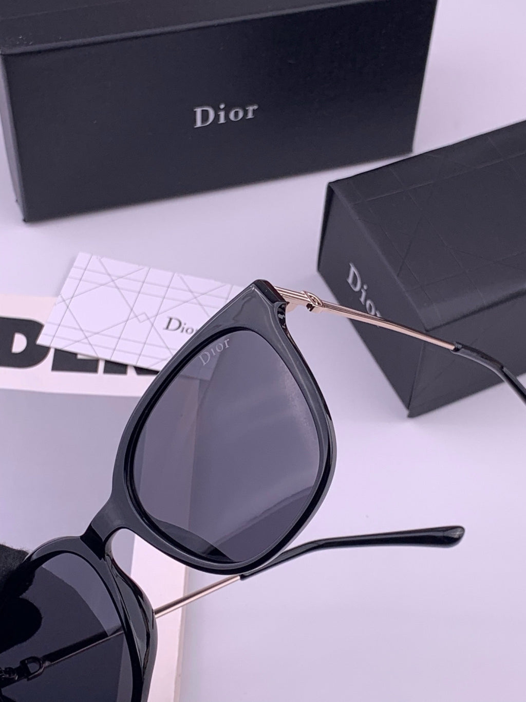 Dior D31101 Polarized Square Black Lens Sunglasses for Men & Women - 449097 - detail image 3