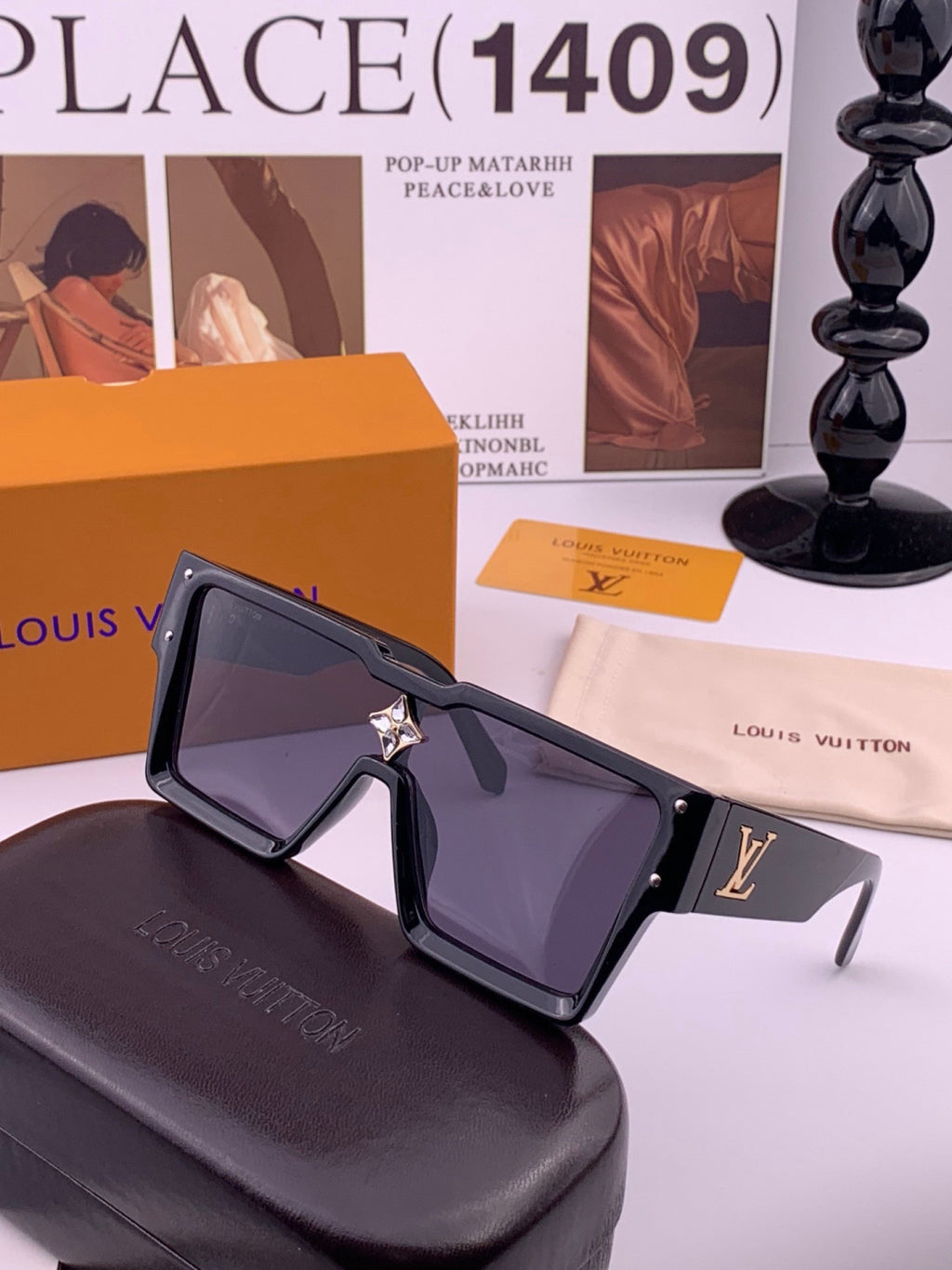Louis Vuitton L7600 Square Black Lens Sunglasses for Women - 448507 - detail image 2