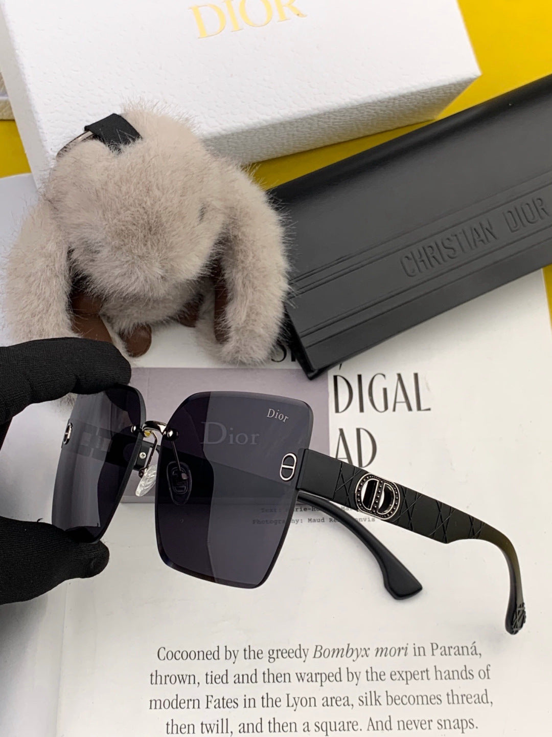Dior D3550 Square Black Lens Sunglasses for Men & Women - 449169 - detail image 5