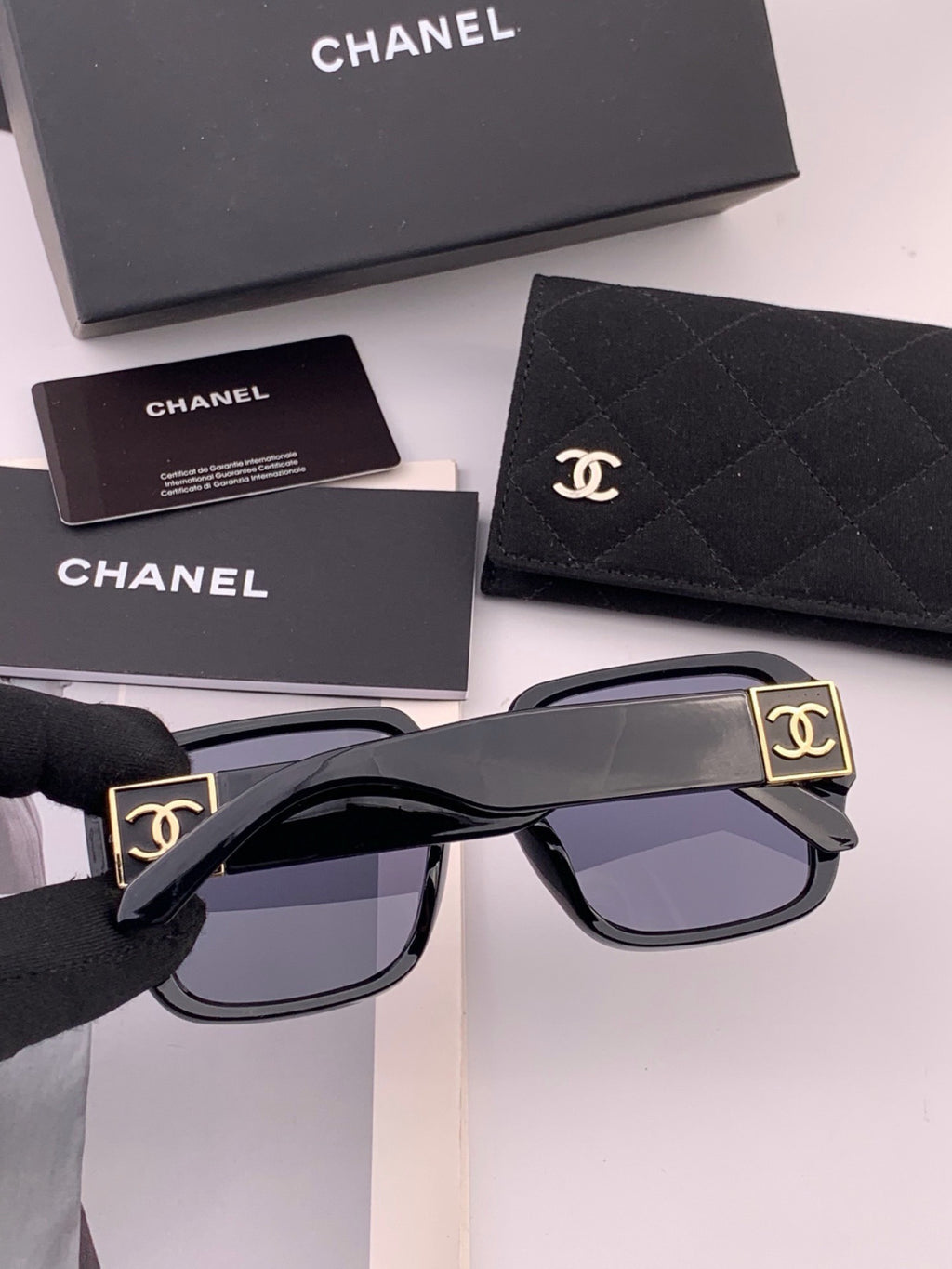 Chanel CH87004 Oversized Black Lens Sunglasses for Men & Women - 449034 - detail image 3