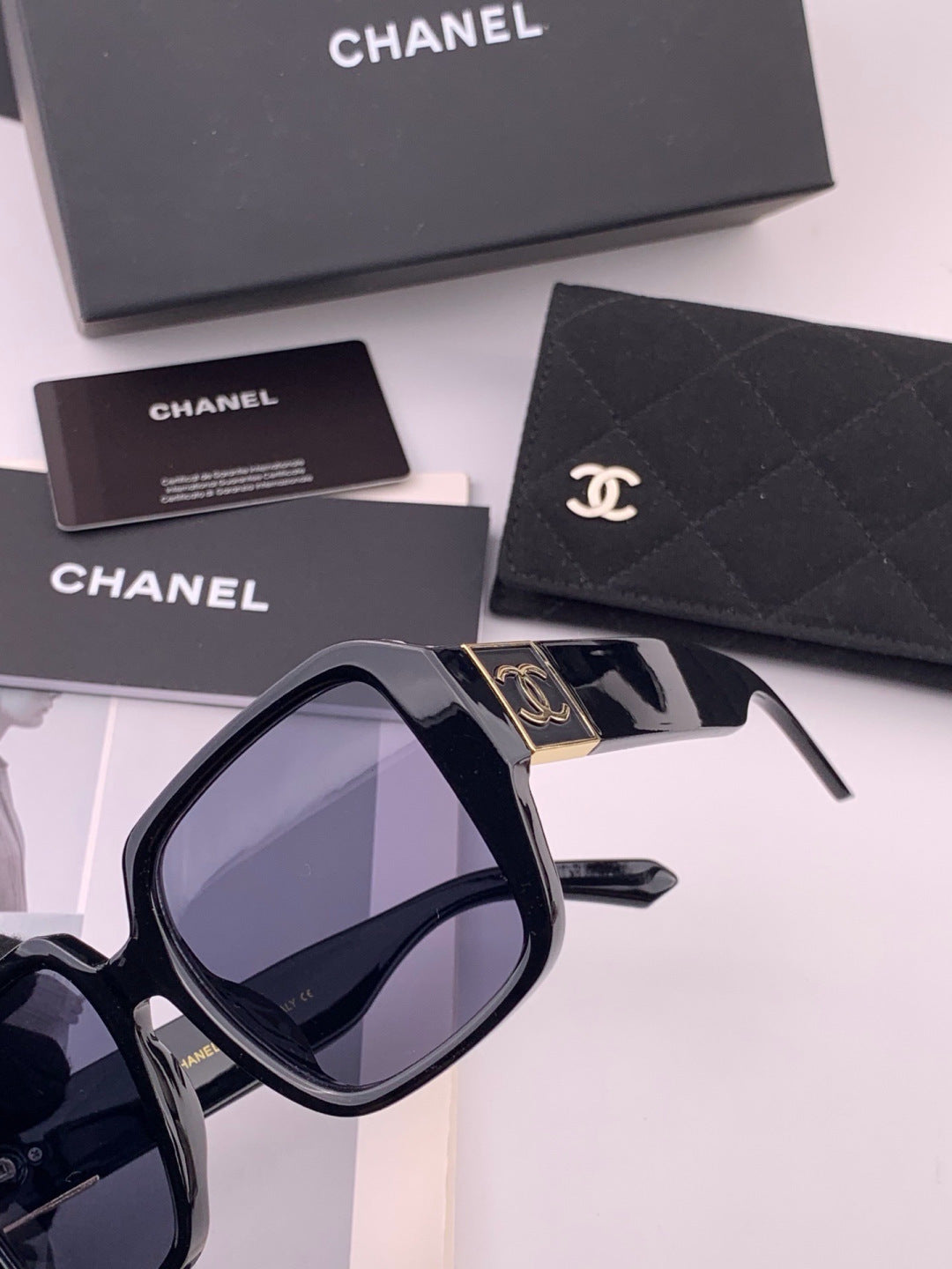 Chanel CH87004 Oversized Black Lens Sunglasses for Men & Women - 449034 - detail image 2