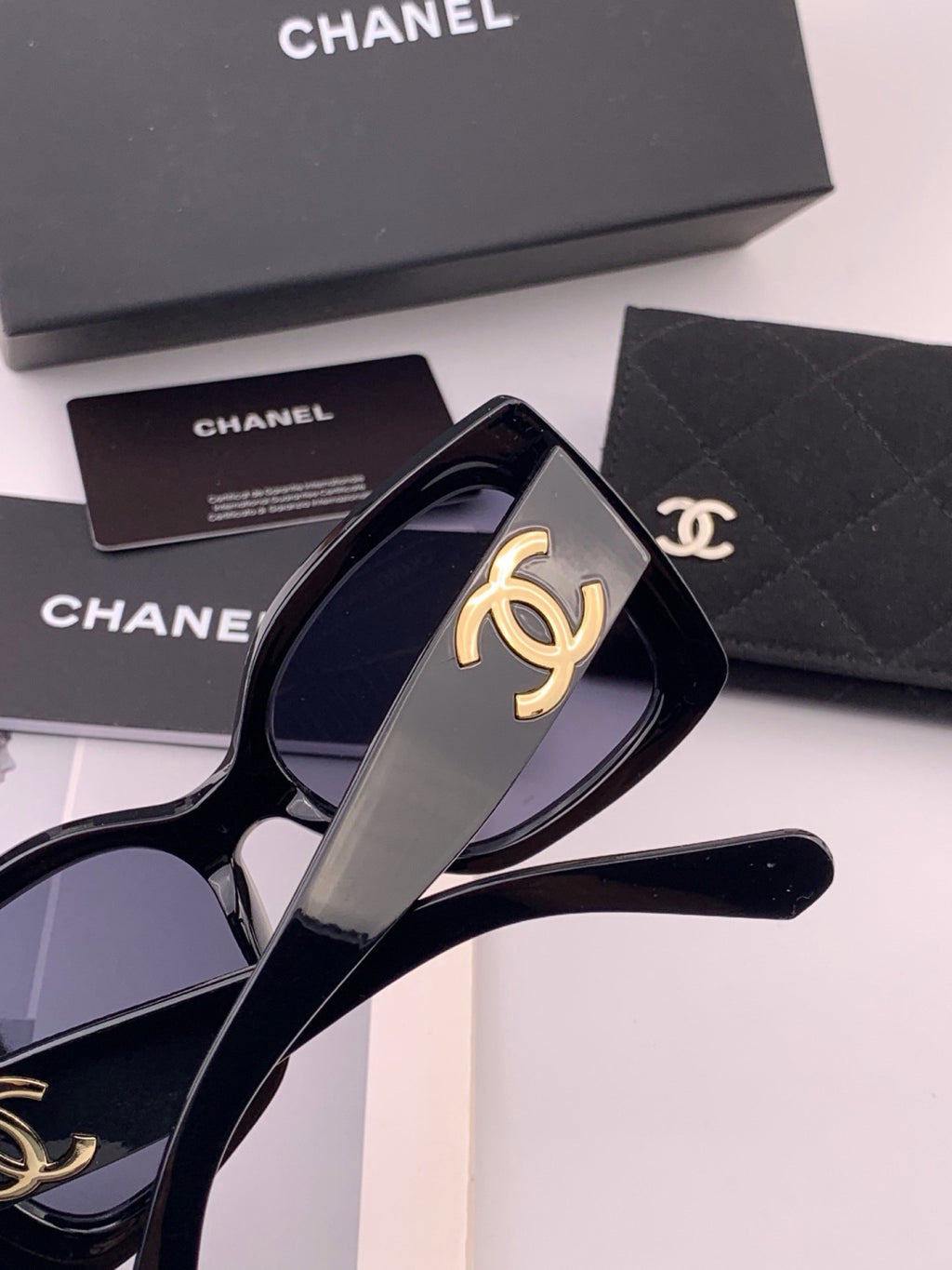 Chanel CH17005 Oversized Black Lens Sunglasses for Men & Women - 448968 - detail image 4