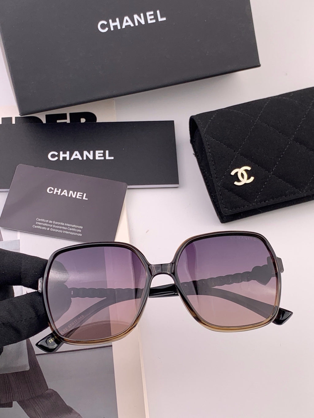 Chanel CH4787 Polarized Square Gold Lens Sunglasses for Women - 448977 - detail image 3