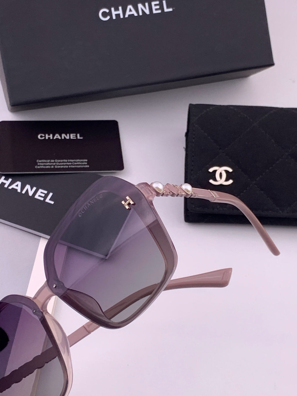 Chanel CH8788 Polarized Oversized Purple Lens Sunglasses for Men & Wo - 448963 - detail image 3
