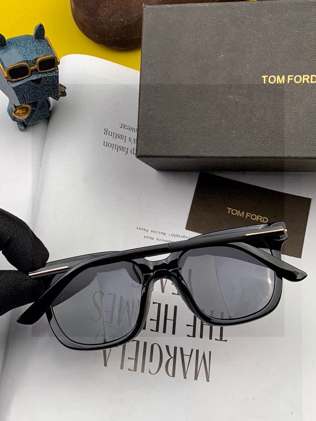 Tom Ford TF4876 Polarized Fashion Gold Lens Sunglasses for Men & Wome - 466309 - detail image 3