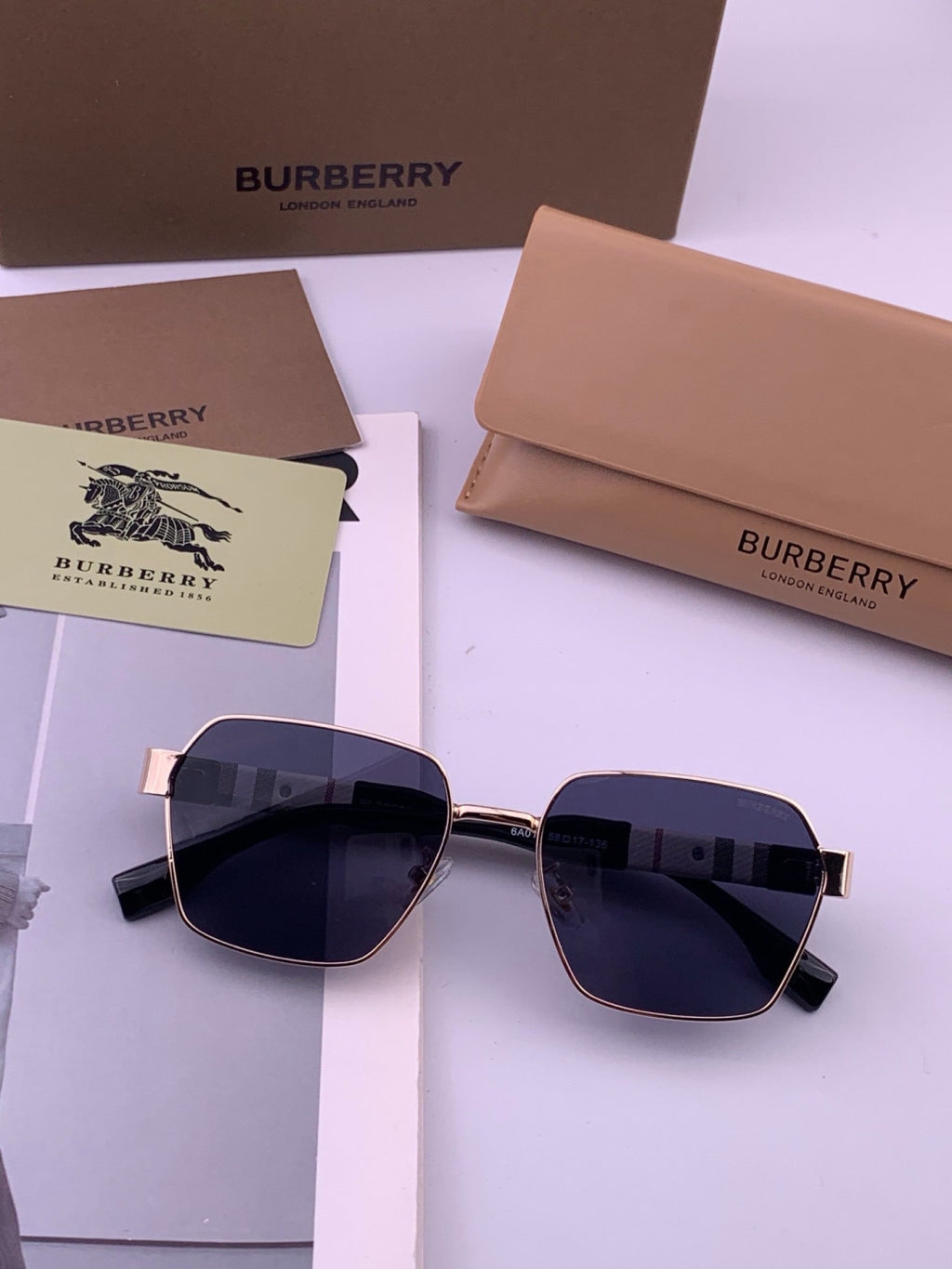 Burberry 101 Aviator Blue Lens Sunglasses for Men - 465956 - detail image 6