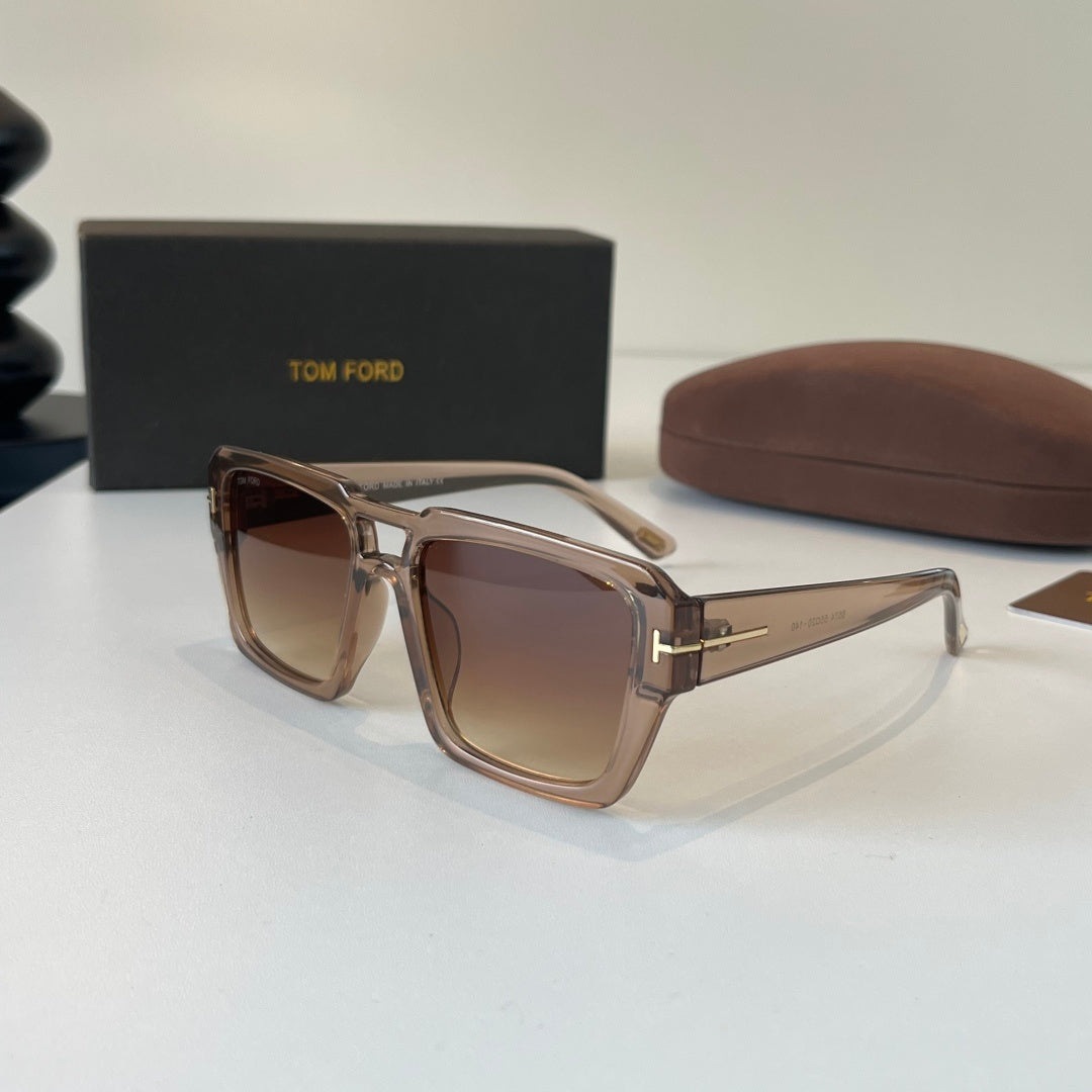 Tom Ford Fashion Brown Lens Sunglasses for Men & Women - detail image 3