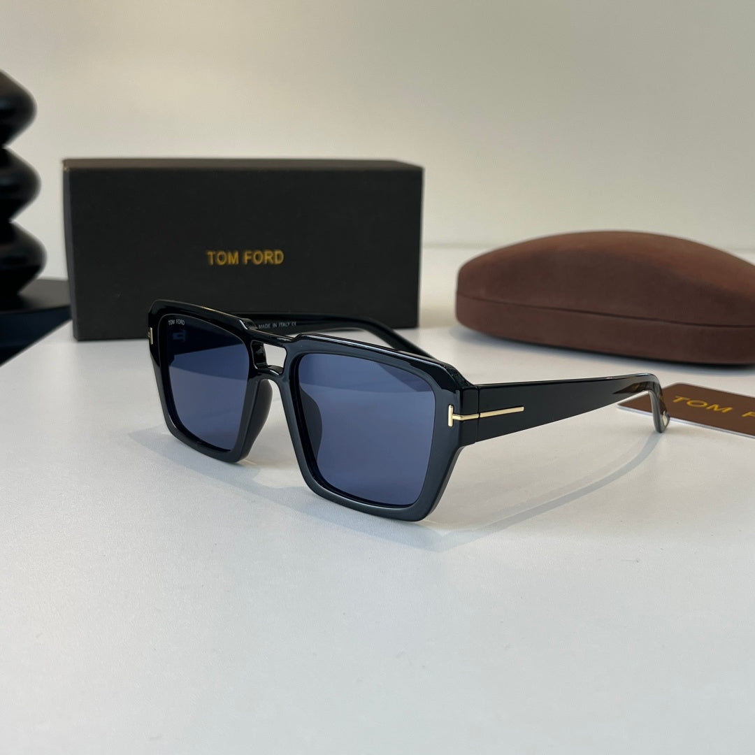 Tom Ford Fashion Blue Lens Sunglasses for Men & Women - 466306 - detail image 3