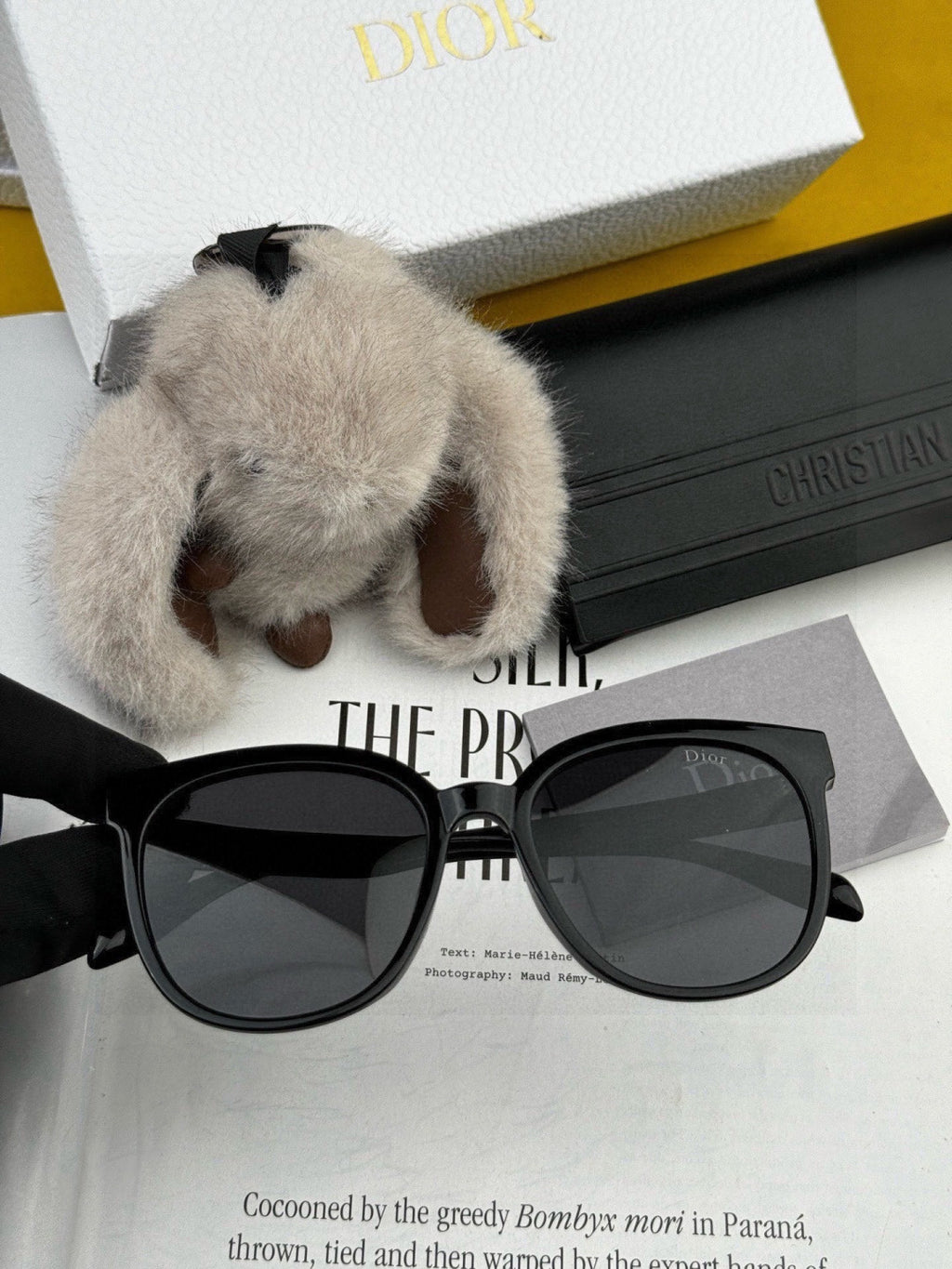 Dior D6106 Polarized Round Red Lens Sunglasses for Men & Women - 465367 - detail image 2