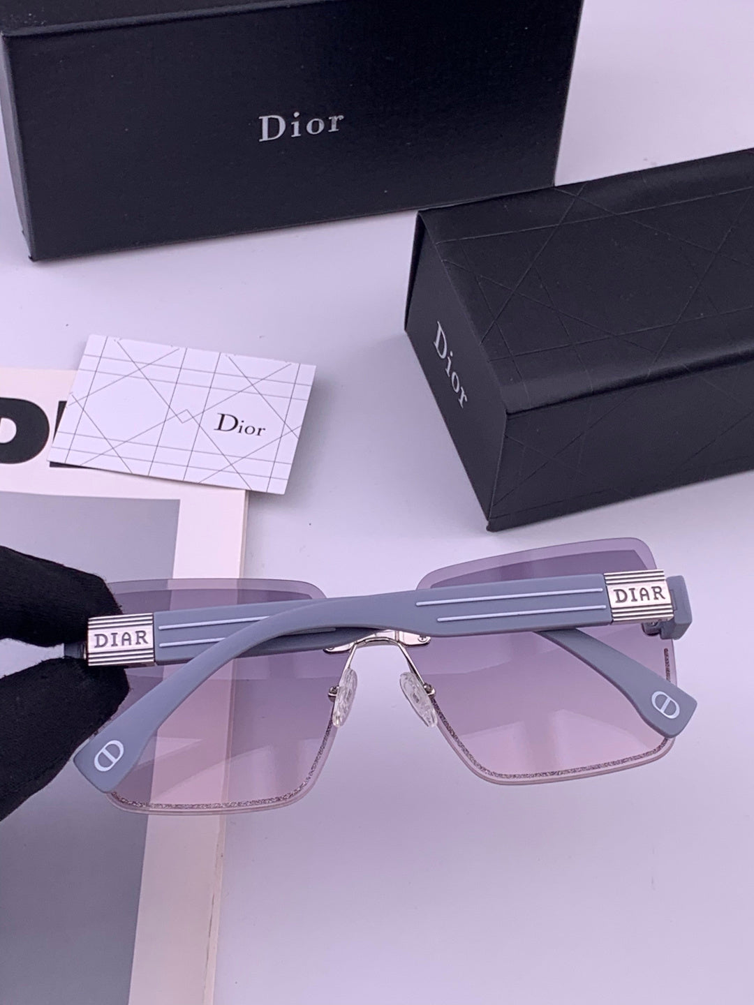 Dior D7771 Square Gold Lens Sunglasses for Men & Women - detail image 4