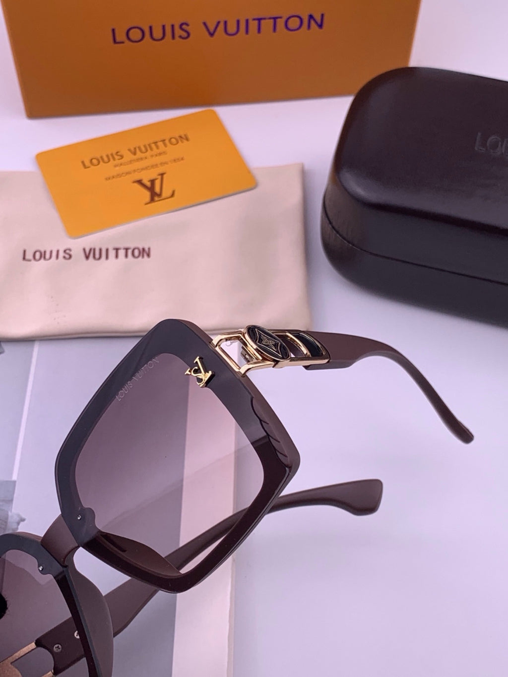 Louis Vuitton L5304 Polarized Square Brown Lens Sunglasses for Men & - 464755 - detail image 2