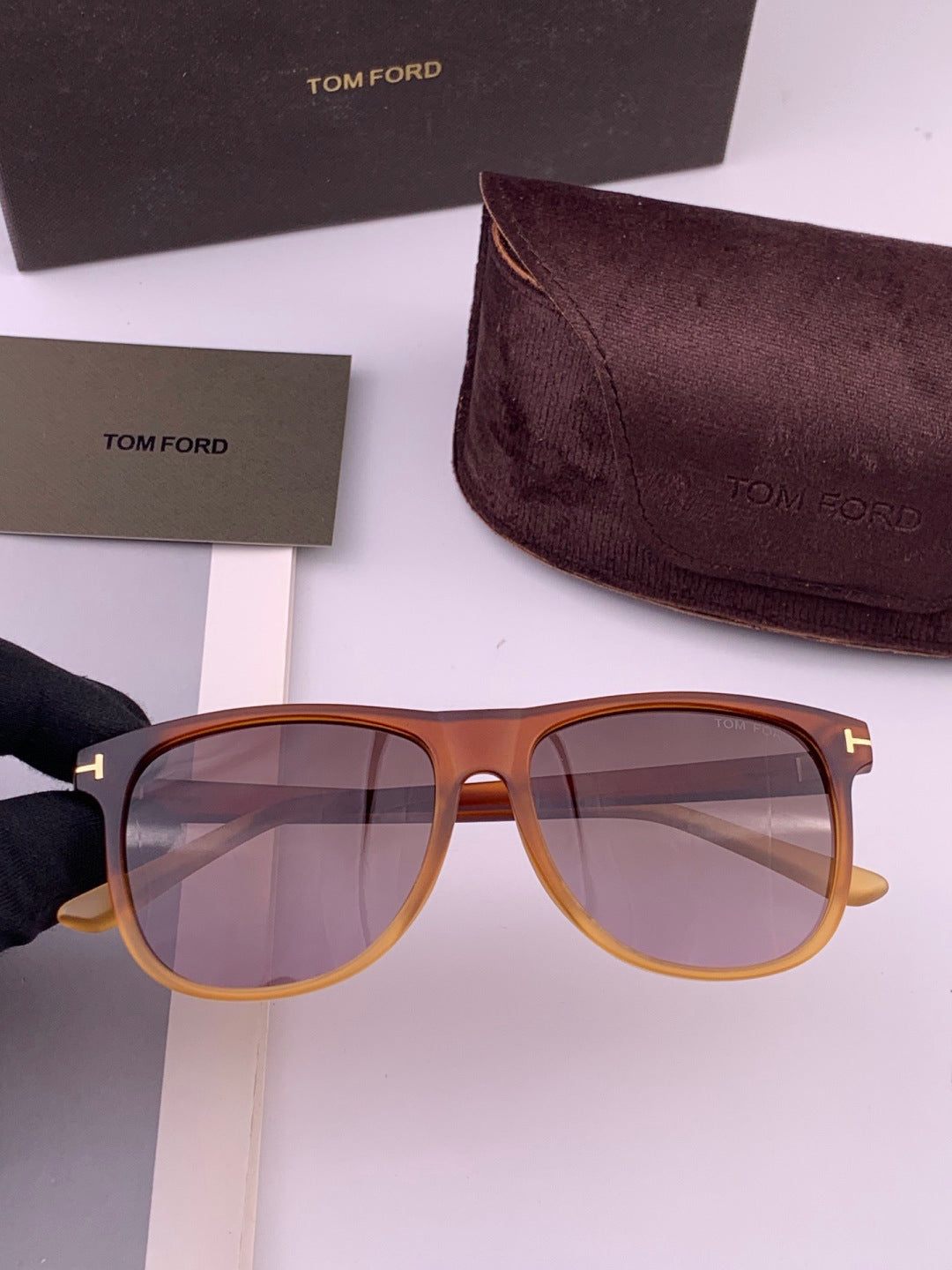 Tom Ford TF6220 Polarized Fashion Red Lens Sunglasses for Men & Women - 466332