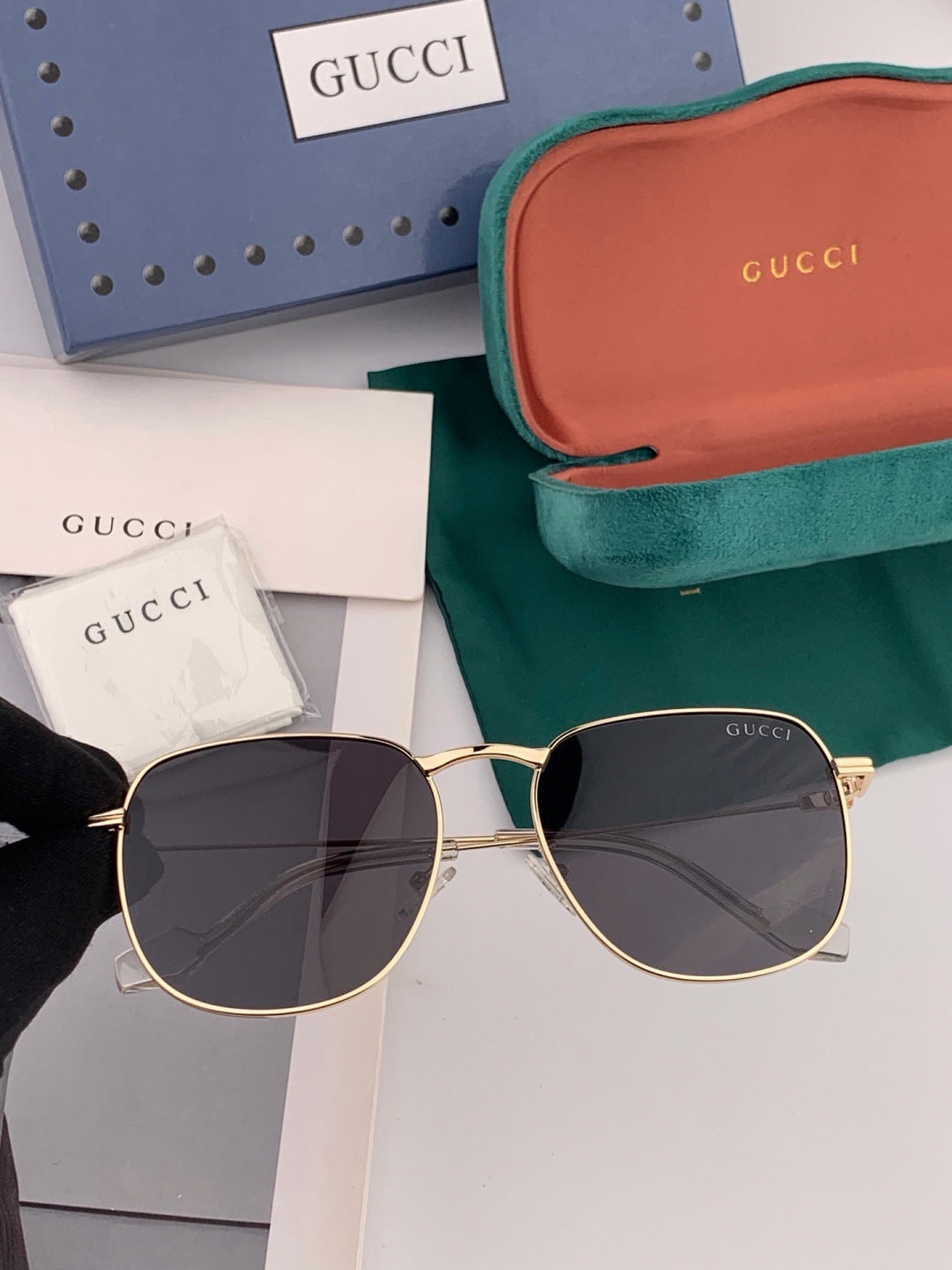 Gucci G6162 Polarized Oversized Black Lens Sunglasses for Men & Women - 464919 - detail image 2