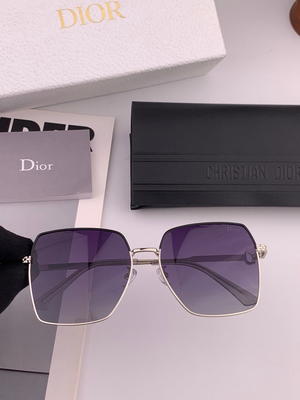 Dior D6310 Polarized Square Red Lens Sunglasses for Men & Women - 465325 - detail image 3