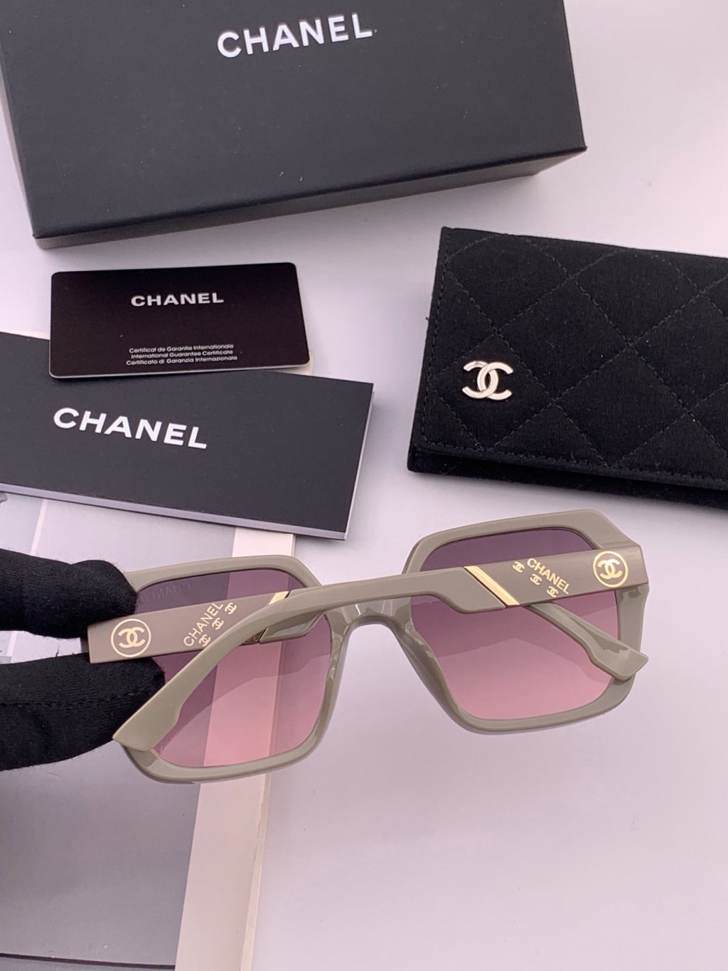 Chanel CH84022 Oversized Black Lens Sunglasses for Men & Women - 465121 - detail image 6