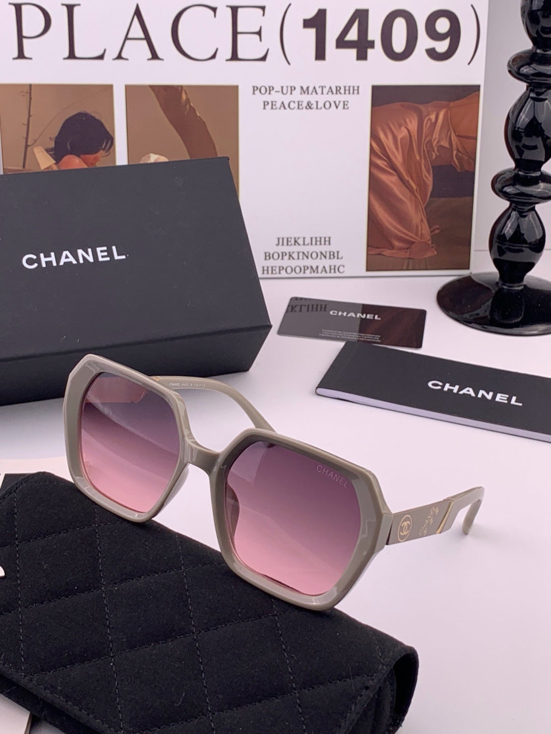 Chanel CH84022 Oversized Black Lens Sunglasses for Men & Women - 465121 - detail image 2