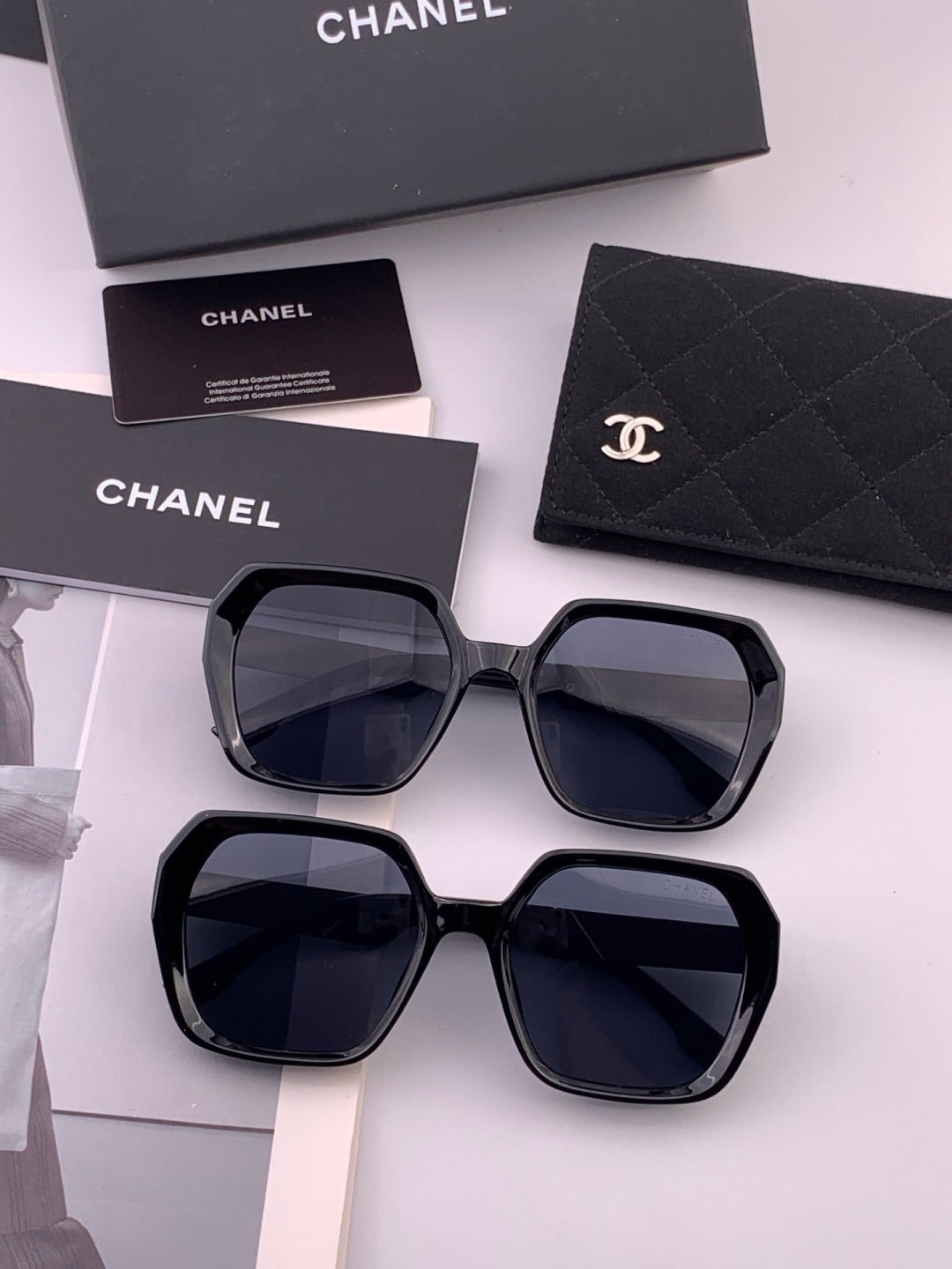 Chanel CH84022 Oversized Gold Lens Sunglasses for Men & Women - 465122 - detail image 6