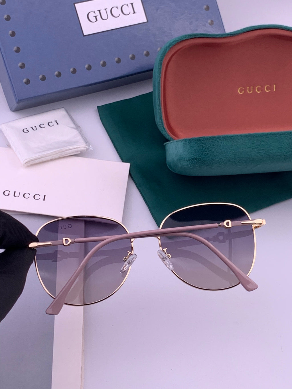 Gucci G8821 Polarized Oversized Black Lens Sunglasses for Men & Women - 464913 - detail image 5