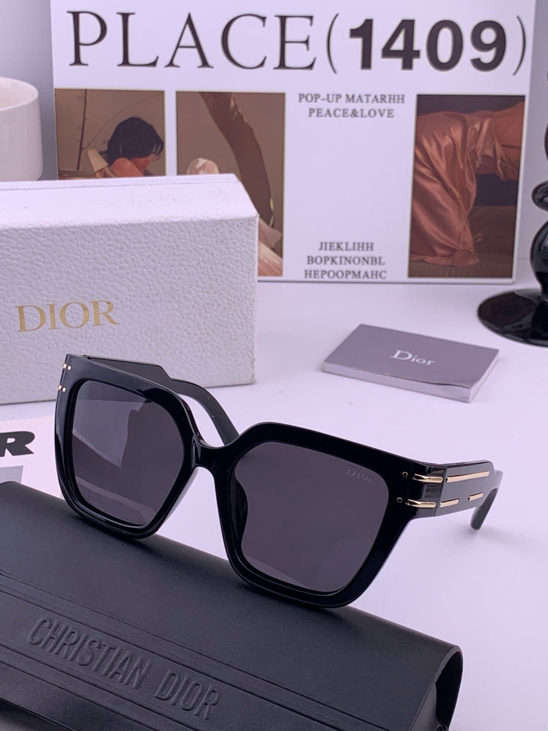 Dior CD9990 Polarized Square Black Lens Sunglasses for Women - detail image 3