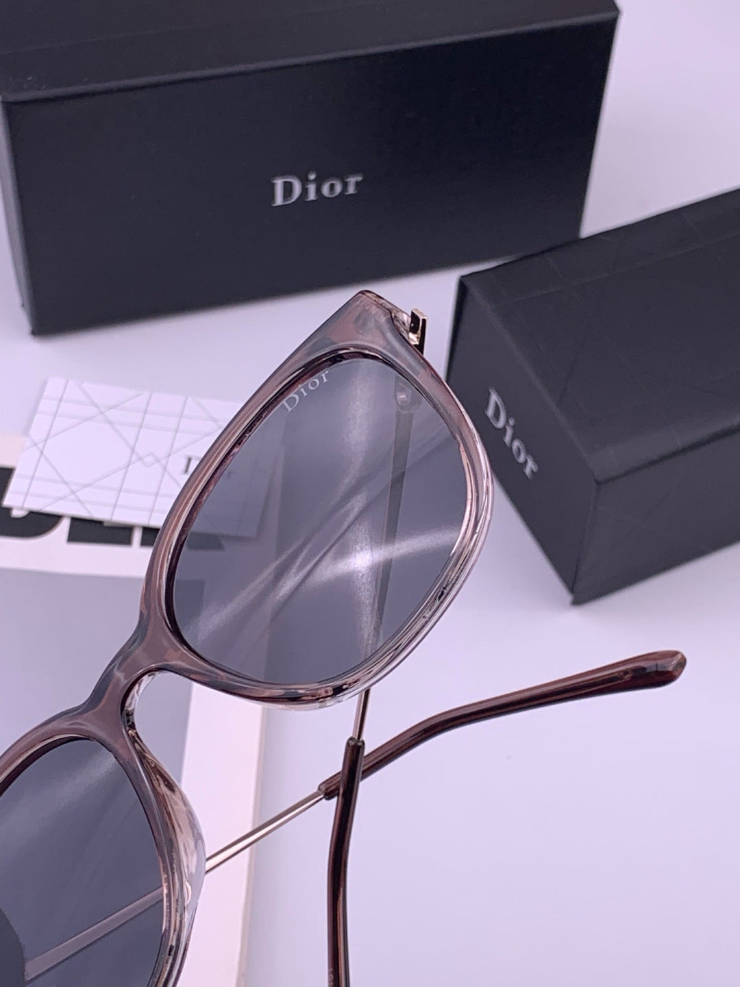 Dior D31101 Polarized Square Blue Lens Sunglasses for Men & Women - detail image 3