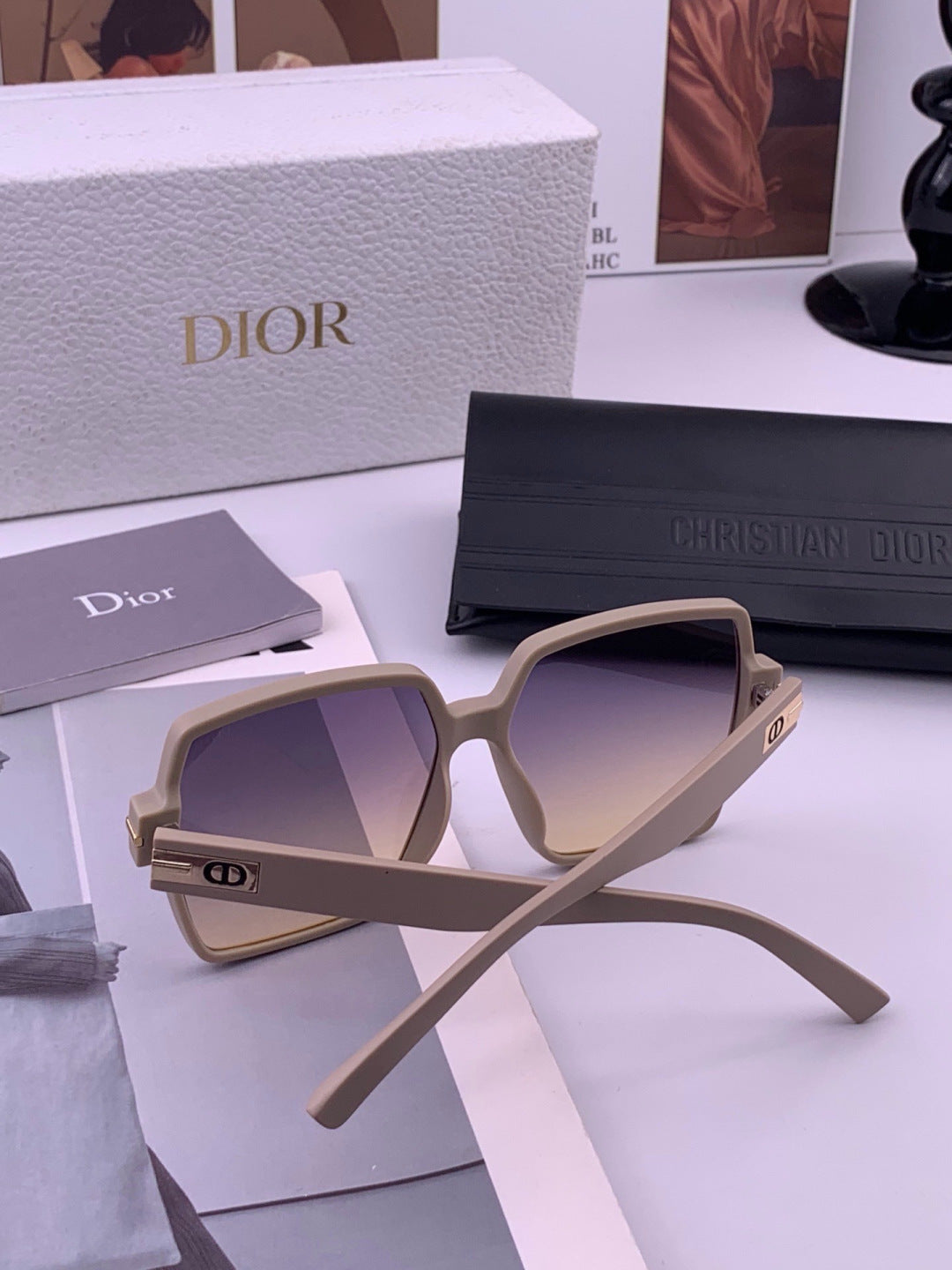 Dior CD4780 Polarized Square Purple Lens Sunglasses for Women - detail image 6