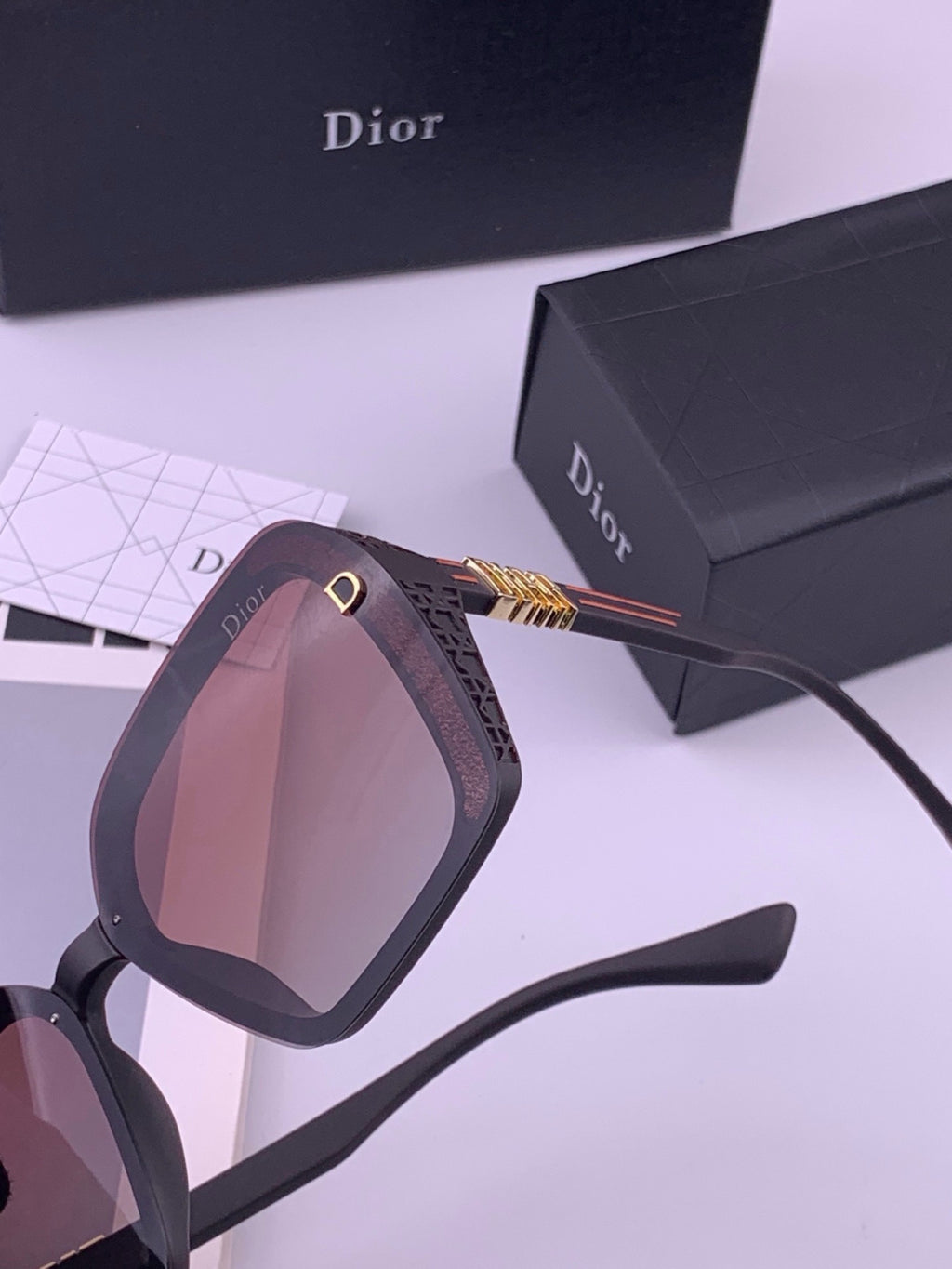 Dior CD3290 Polarized Square Gold Lens Sunglasses for Women - detail image 5