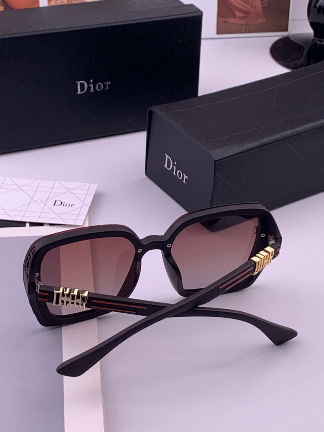 Dior CD3290 Polarized Square Gold Lens Sunglasses for Women - detail image 6