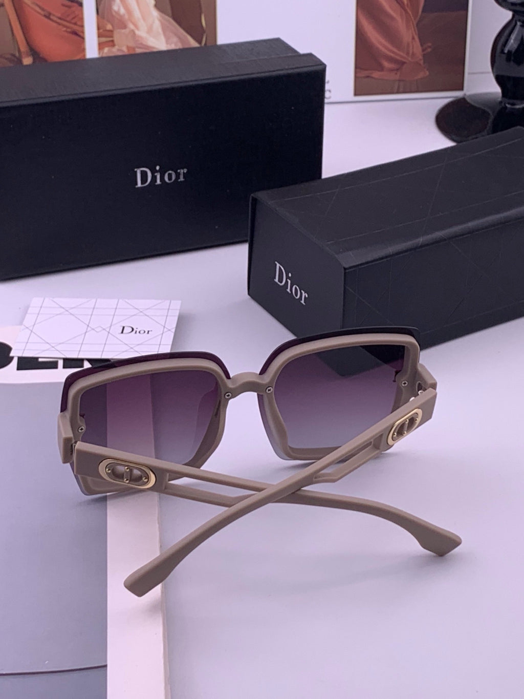 Dior D2292 Polarized Square Gold Lens Sunglasses for Men & Women - detail image 6