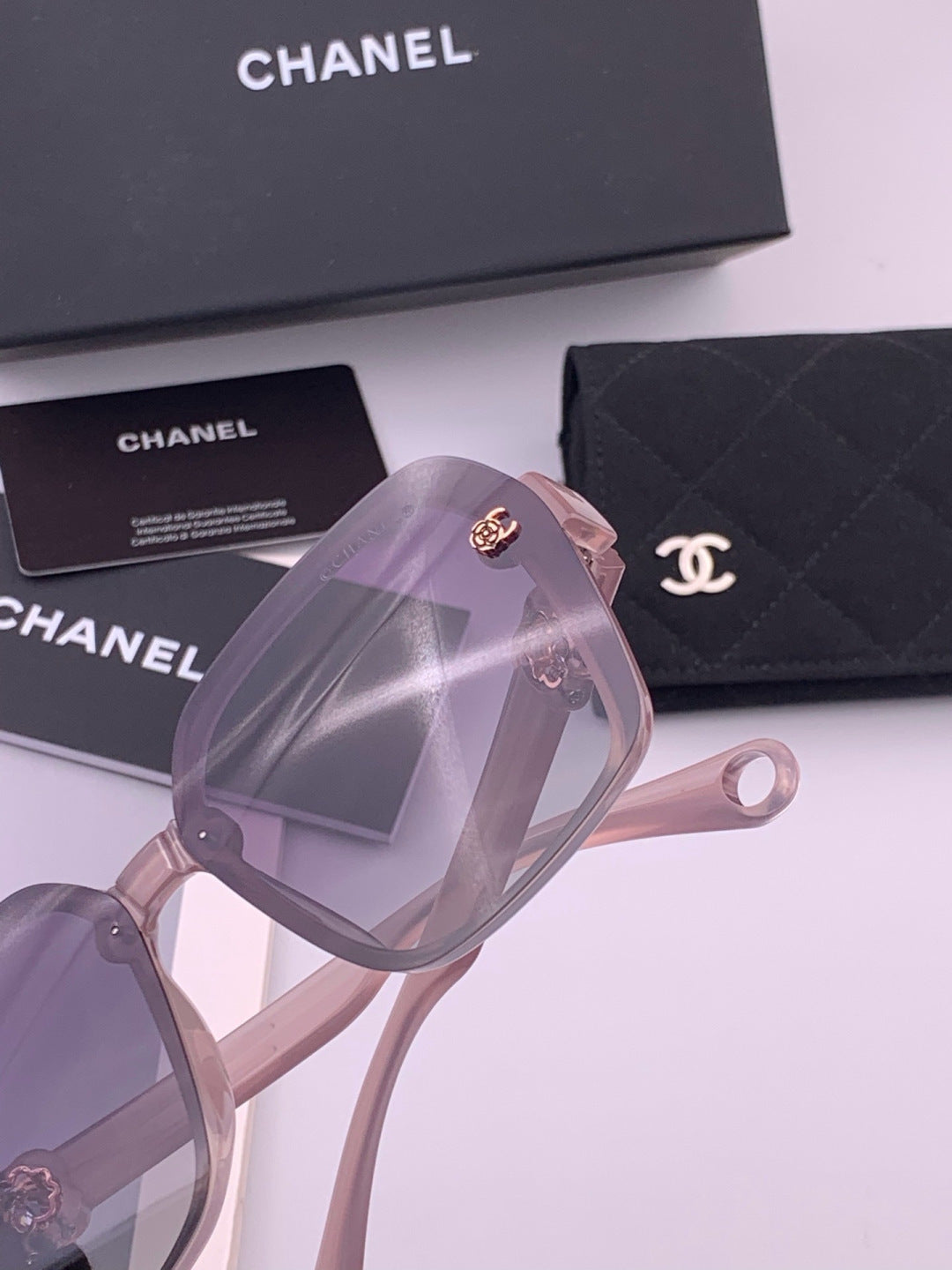 Chanel CH9788 Polarized Oversized Purple Lens Sunglasses for Men & Women - detail image 5