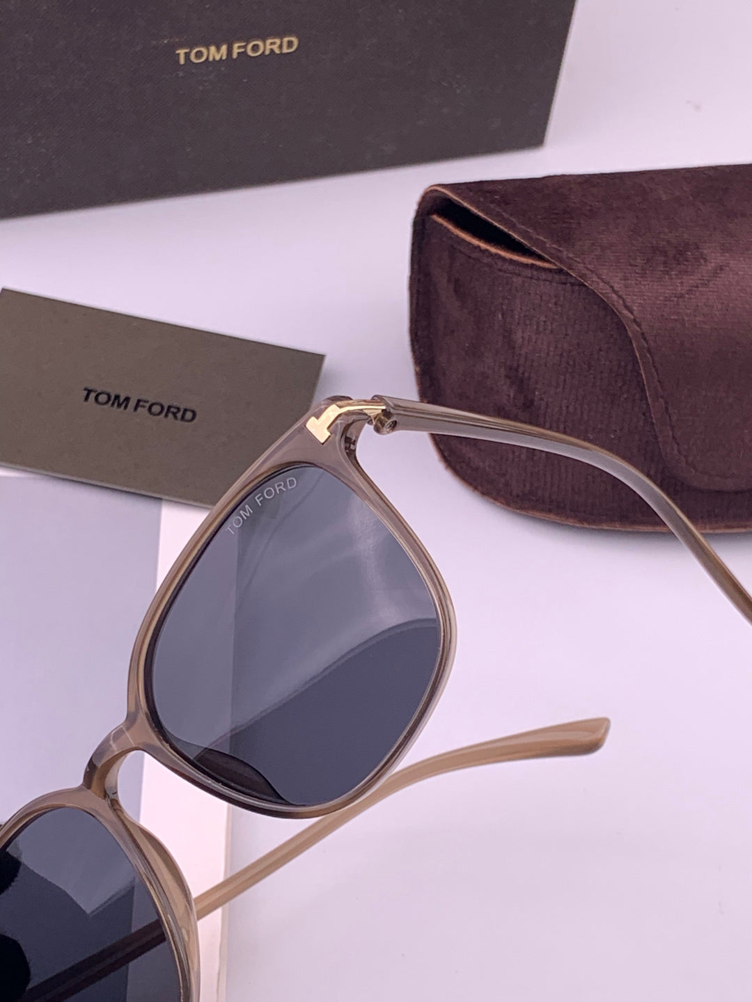 Tom Ford TF32037 Polarized Fashion Gray Lens Sunglasses for Men & Women - detail image 2