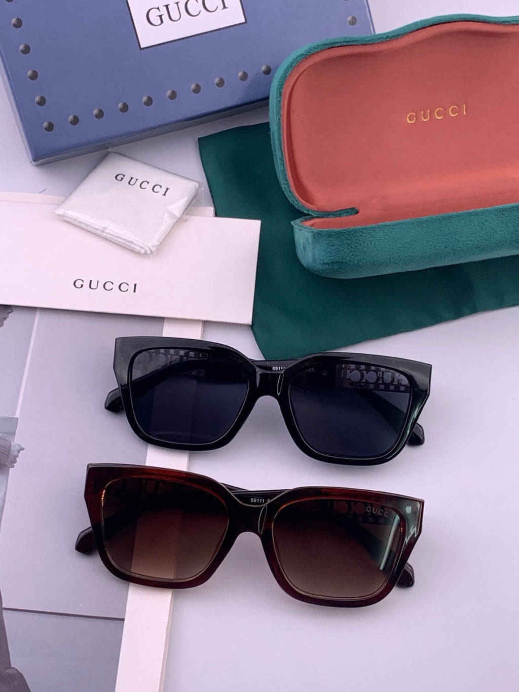 Gucci G16911 Square Gold Lens Sunglasses for Men & Women - detail image 5