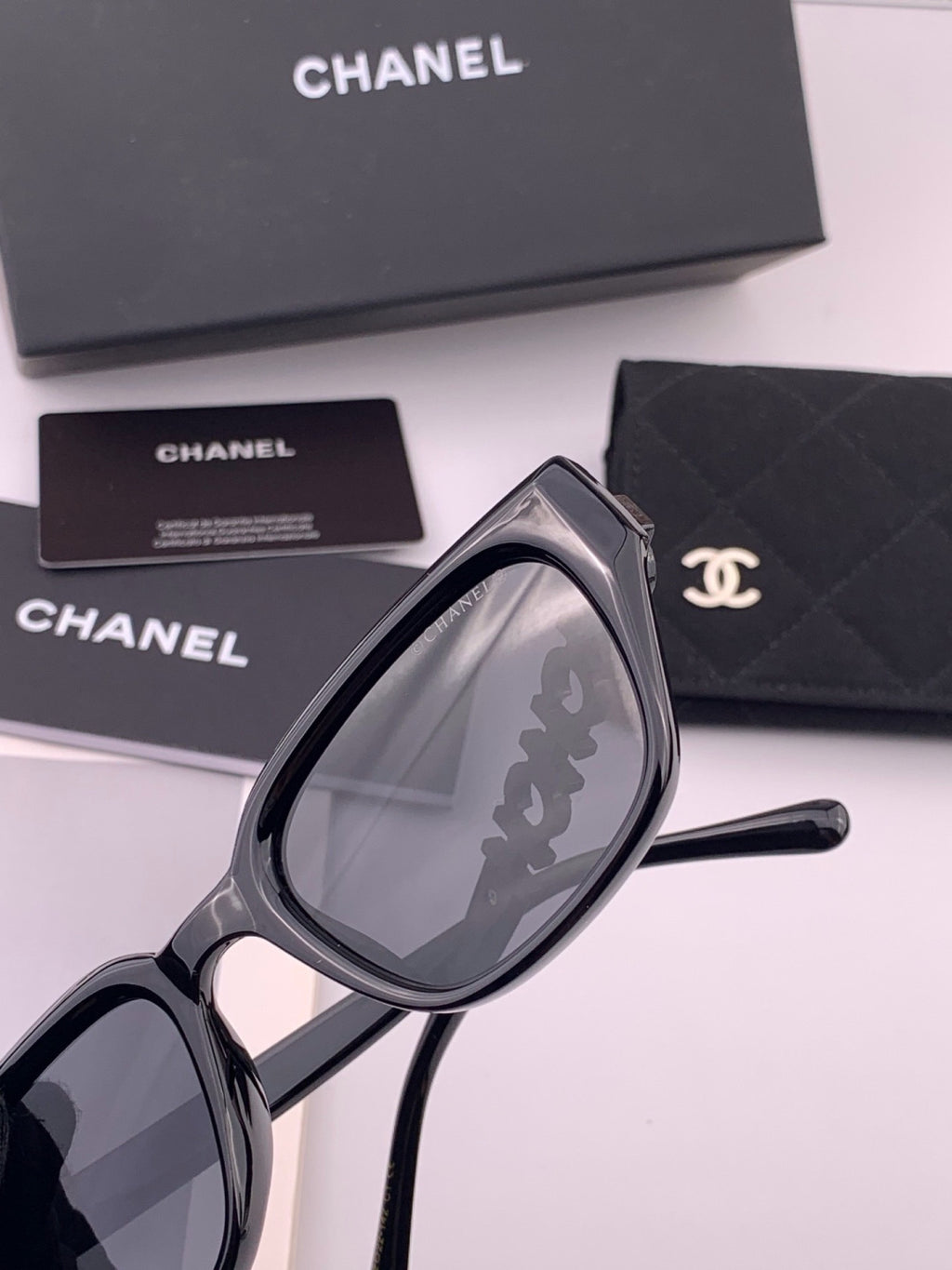 Chanel CH2994 Polarized Round Black Lens Sunglasses for Women - detail image 4