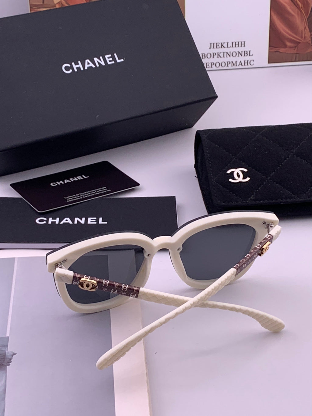 Chanel CH3620 Polarized Square Brown Lens Sunglasses for Men & Women - detail image 4