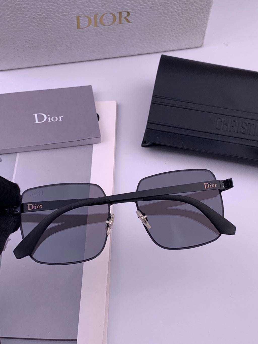 Dior D3908 Fashion Black Lens Sunglasses for Men & Women - detail image 5