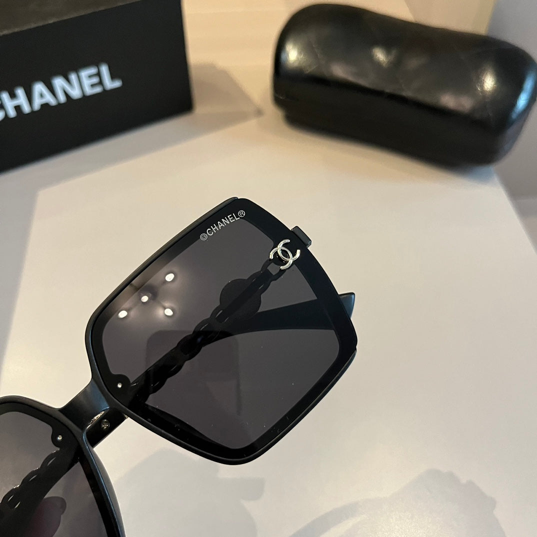 Chanel Oversized Black Lens Sunglasses for Men & Women - 415341 - detail image 7