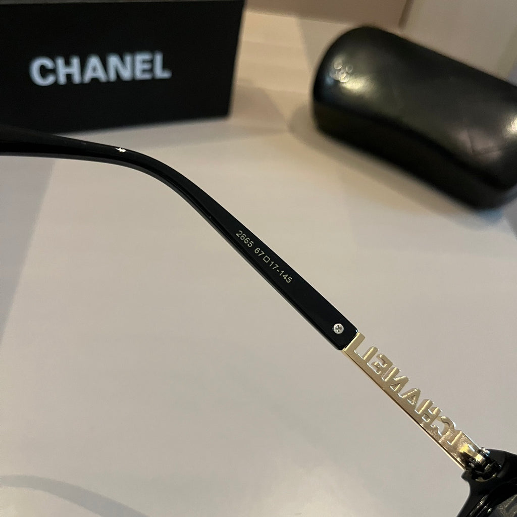Chanel Oversized Silver Lens Sunglasses for Men & Women - 415338 - detail image 9