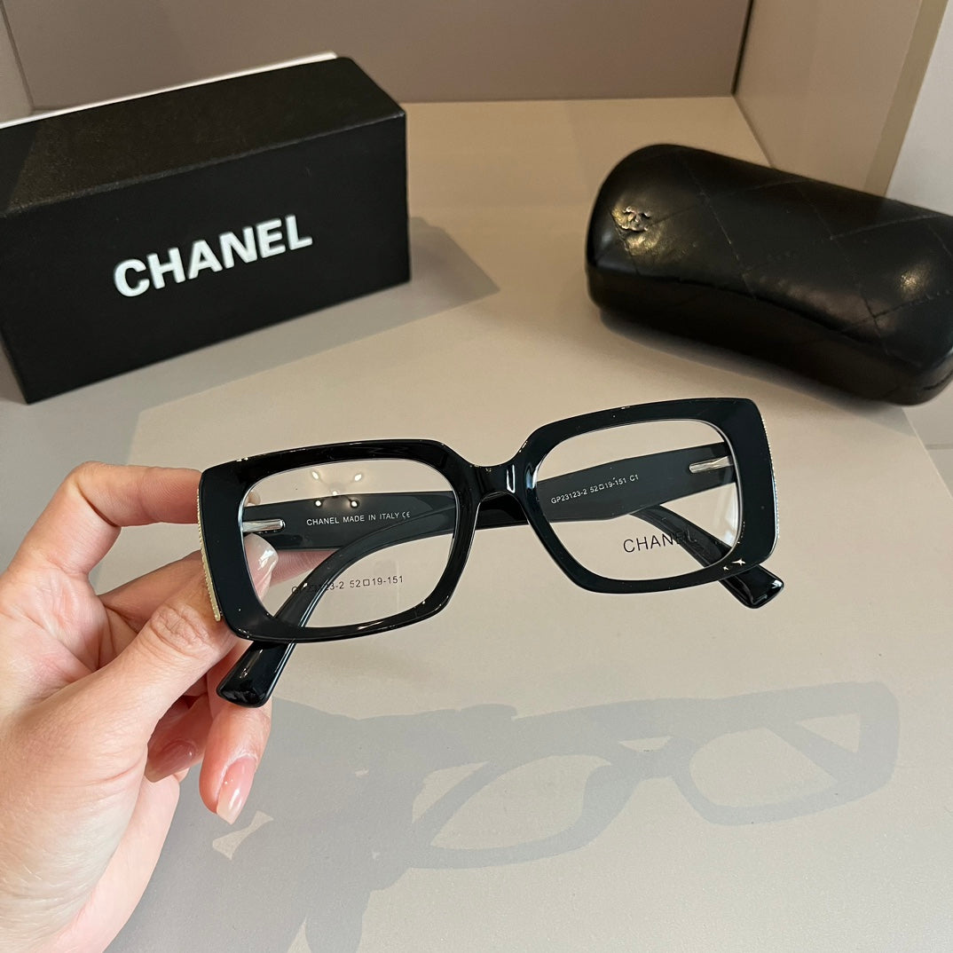 Chanel Oversized Silver Lens Sunglasses for Men & Women - 997720 - detail image 4