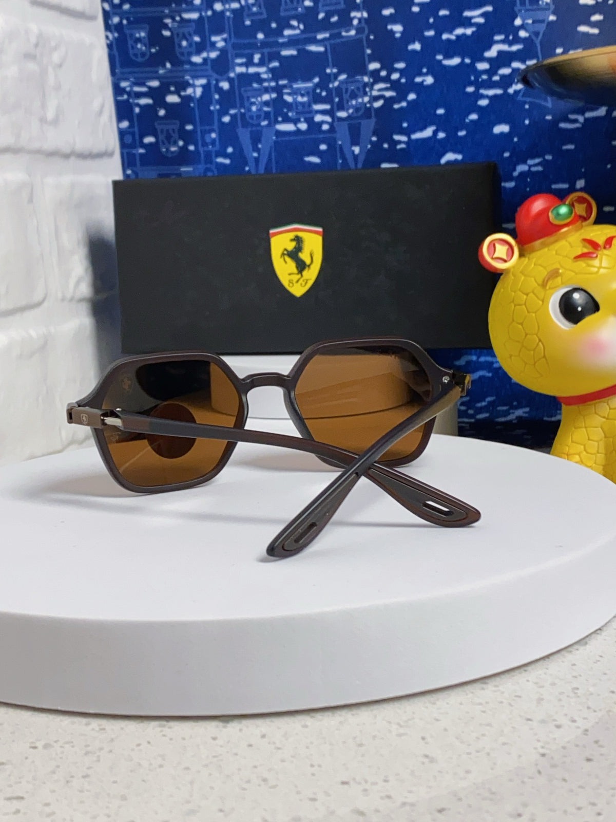Ray-Ban BR8945 Polarized Square Brown Lens Sunglasses for Men & Women - detail image 3