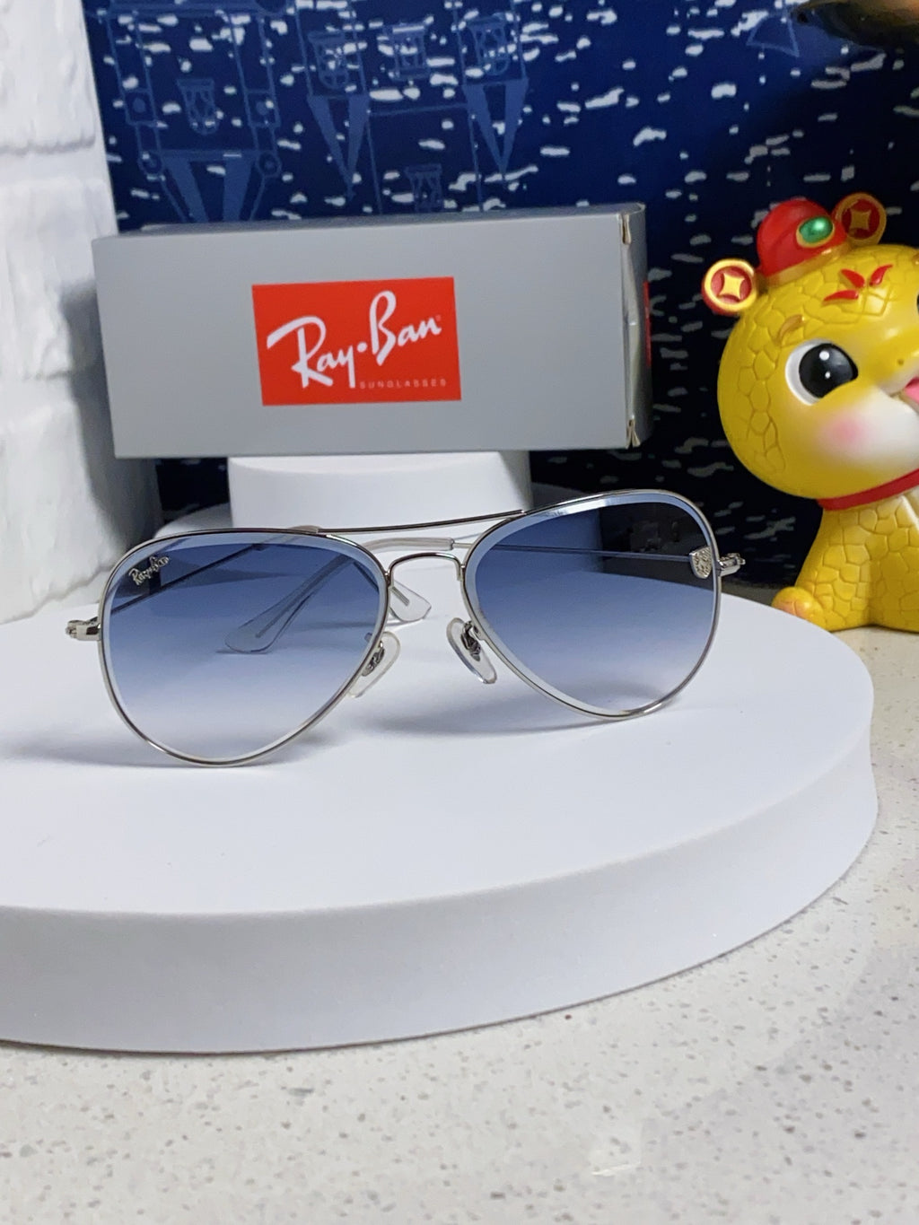Ray-Ban Aviator Silver Lens Sunglasses for Men & Women - 383206 - detail image 2