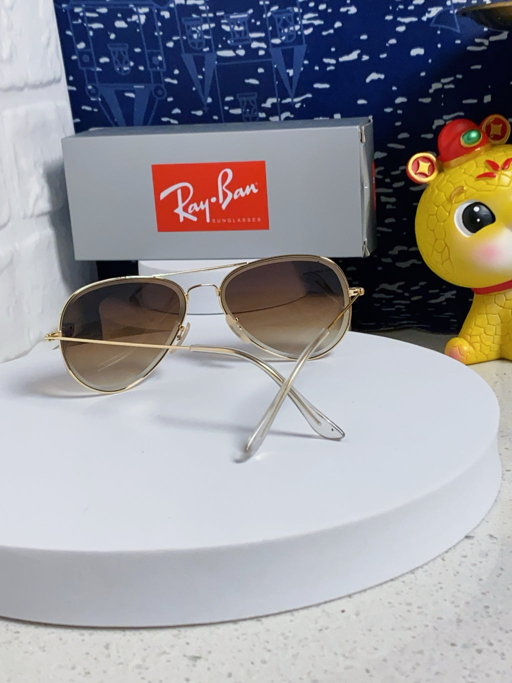 Ray-Ban Aviator Silver Lens Sunglasses for Men & Women - 383207 - detail image 3