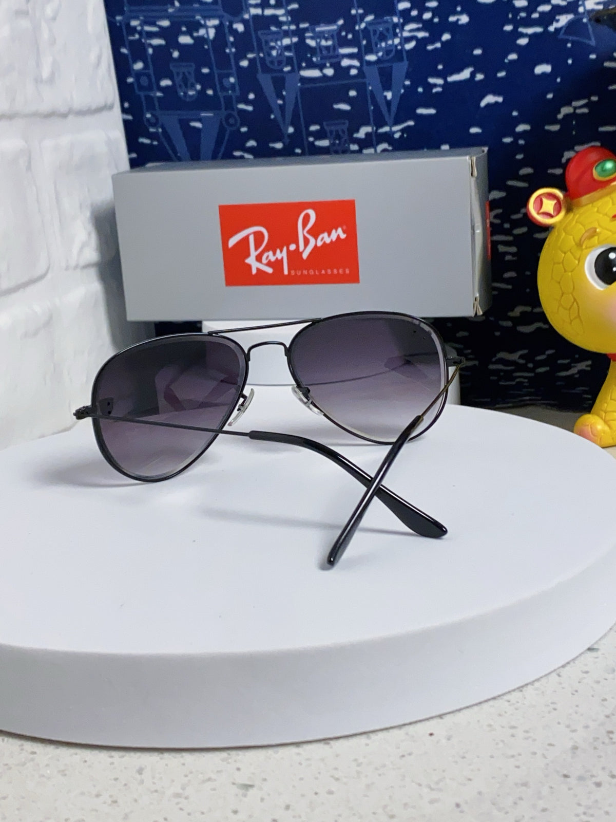 Ray-Ban Aviator Silver Lens Sunglasses for Men & Women - 383208 - detail image 3