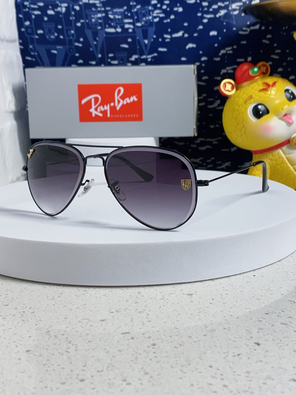Ray-Ban Aviator Silver Lens Sunglasses for Men & Women - 383208