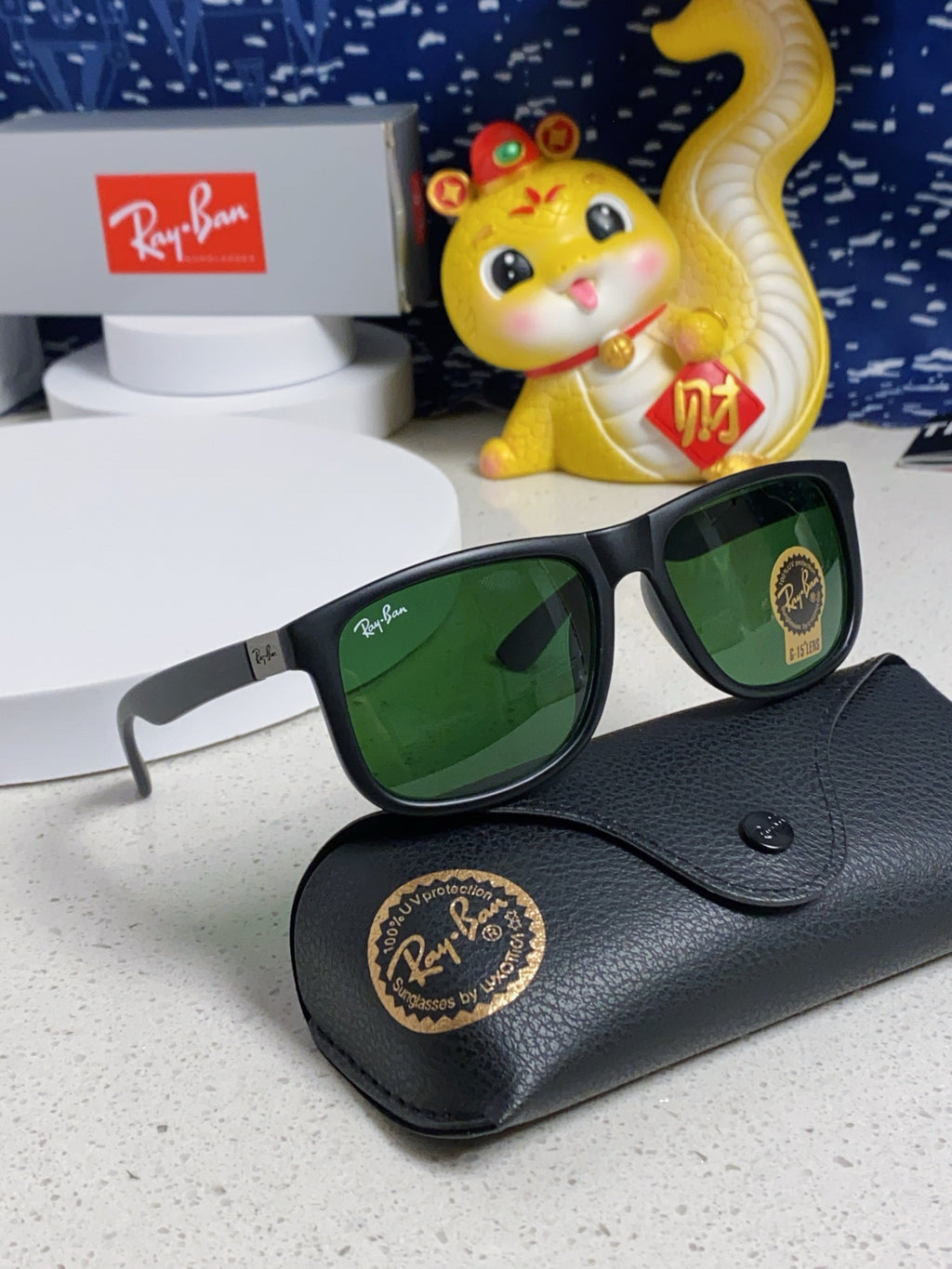 Ray-Ban RB4185 Aviator Black Lens Sunglasses for Men & Women - detail image 11