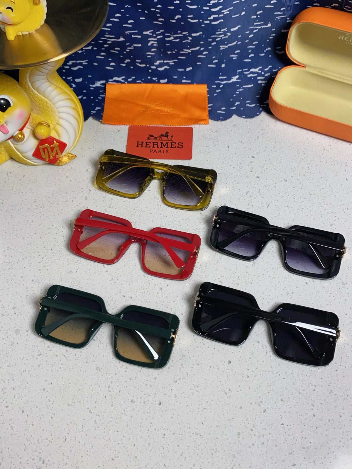Hermès Square Brown Lens Sunglasses for Men & Women - 416506 - detail image 9